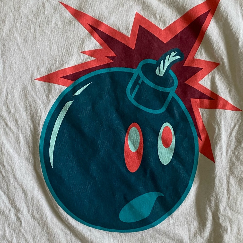 The Hundreds men’s Tshirt